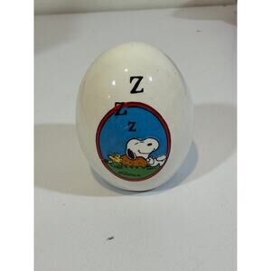 Vtg 1965 Peanuts Sleeping Snoopy Woodstock Ceramic White Egg Collectible
